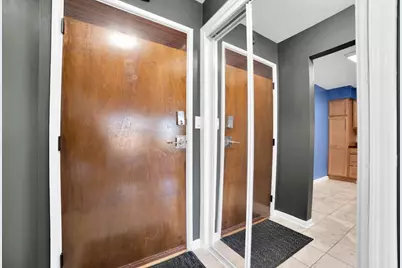 500 W Huntington Commons Road #448, Mount Prospect, IL 60056 - Photo 15