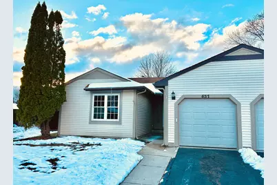 531 Lasalle Lane, Buffalo Grove, IL 60089 - Photo 1