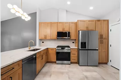 531 Lasalle Lane, Buffalo Grove, IL 60089 - Photo 5