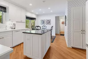 4704 Daniel Dr, Crystal Lake, IL 60014 - Photo 7