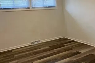 3027 Wilshire Ave, Markham, IL 60428 - Photo 15