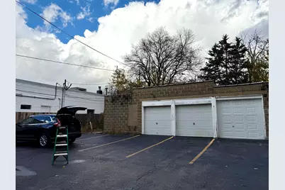 943 W Galena Boulevard #1, Aurora, IL 60506 - Photo 19