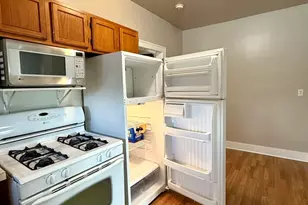 943 W Galena Blvd, Aurora, IL 60506 - Photo 9