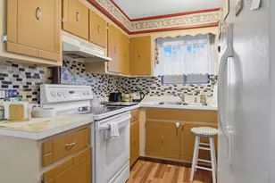 7329 W 85th Pl, Bridgeview, IL 60455 - Photo 7