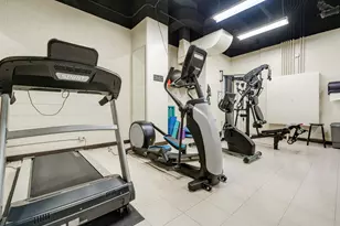 1310 N Ritchie Ct, Chicago, IL 60610 - Photo 27