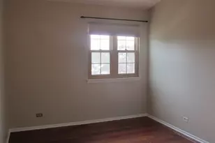 40 Sarahs Grove Ln, Schaumburg, IL 60193 - Photo 13