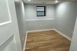 2046 W Moffat St, Chicago, IL 60647 - Photo 5