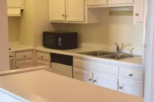 2200 S Stewart Ave, Lombard, IL 60148 - Photo 7