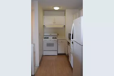 2200 S Stewart Avenue #4C, Lombard, IL 60148 - Photo 9