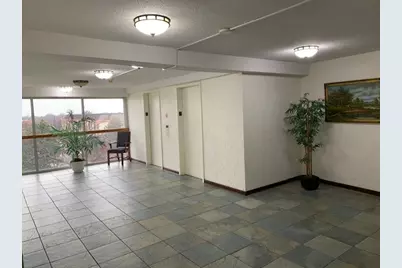 2200 S Stewart Avenue #4C, Lombard, IL 60148 - Photo 3