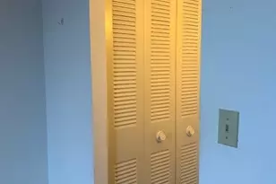 9074 W Terrace Dr, Niles, IL 60714 - Photo 7