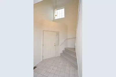 [Address not provided], Gurnee, IL 60031 - Photo 9