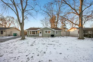 16511 W 147th Pl, Lockport, IL 60441 - Photo 3