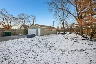 16511 W 147th Pl, Lockport, IL 60441 - Photo 7