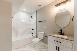 147 W North Ave, Lombard, IL 60148 - Photo 29