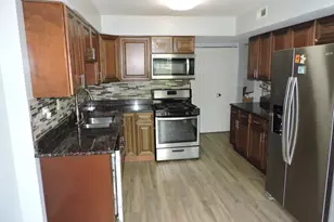 2216 Andover Ct, Schaumburg, IL 60194 - Photo 13