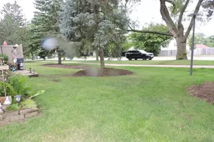 2216 Andover Ct, Schaumburg, IL 60194 - Photo 7