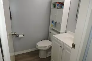 2216 Andover Ct, Schaumburg, IL 60194 - Photo 19