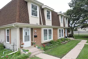 2216 Andover Ct, Schaumburg, IL 60194 - Photo 1