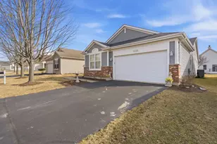 21325 Windsor Lake Ln, Crest Hill, IL 60403 - Photo 35