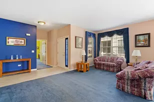 21325 Windsor Lake Ln, Crest Hill, IL 60403 - Photo 11