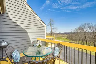 319 Territory Dr, Galena, IL 61036 - Photo 3