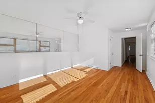 10454 S Claremont Ave, Chicago, IL 60643 - Photo 9