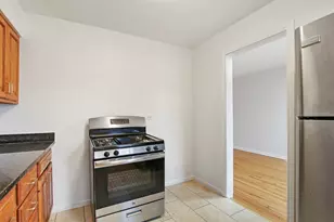 6521 N Kedzie Ave, Chicago, IL 60645 - Photo 3