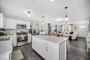 713 Wild Prairie Point, Hampshire, IL 60140 - Photo 7