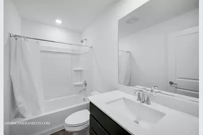 512 Wolverine Drive, Aurora, IL 60502 - Photo 13