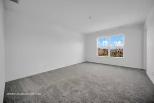 512 Wolverine Dr, Aurora, IL 60502 - Photo 9