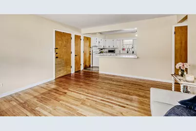 837 Lathrop Avenue #2E, Forest Park, IL 60130 - Photo 7