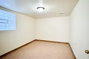 7532 S Vernon Ave, Chicago, IL 60619 - Photo 23