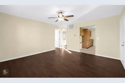 1030 Brunswick Harbor Lane #1030, Schaumburg, IL 60193 - Photo 5