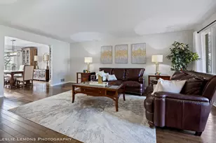 398 Woodlane Ct, Wood Dale, IL 60191 - Photo 3