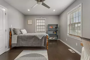 1310 Broadmoor Dr, Champaign, IL 61821 - Photo 35