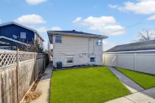 7754 S McVicker Ave, Burbank, IL 60459 - Photo 27