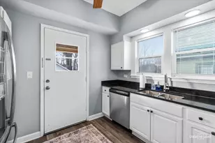 1344 W Galena Blvd, Aurora, IL 60506 - Photo 11