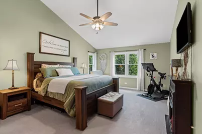 11111 Huron Drive, Spring Grove, IL 60081 - Photo 9