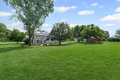 11111 Huron Drive, Spring Grove, IL 60081 - Photo 17