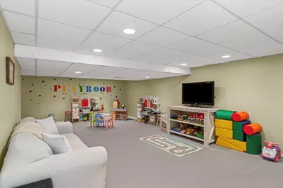 11111 Huron Drive, Spring Grove, IL 60081 - Photo 15