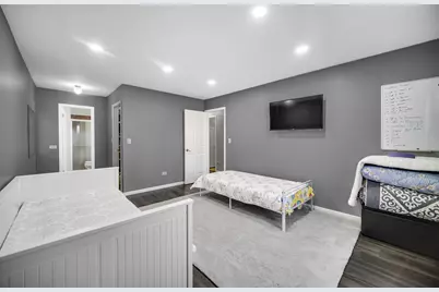 1471 Fairlane Drive #2A, Schaumburg, IL 60193 - Photo 11