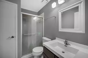 1471 Fairlane Dr, Schaumburg, IL 60193 - Photo 13