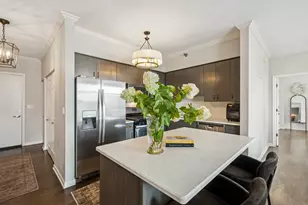 1122 N Dearborn St, Chicago, IL 60610 - Photo 5