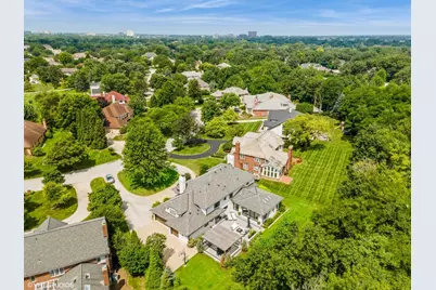 124 Saint Francis Circle, Oak Brook, IL 60523 - Photo 43