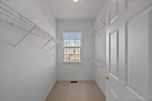 810 Cambridge Dr, Batavia, IL 60510 - Photo 25