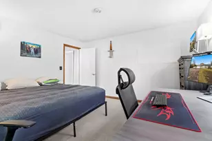 100 Pratt Blvd, Roselle, IL 60172 - Photo 21