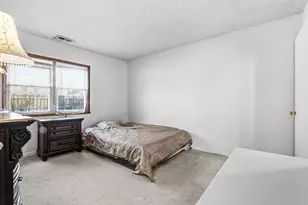 100 Pratt Blvd, Roselle, IL 60172 - Photo 19