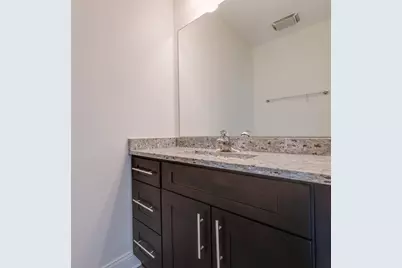 2049 W 34th Street, Chicago, IL 60608 - Photo 21