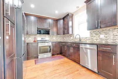 2049 W 34th Street, Chicago, IL 60608 - Photo 7